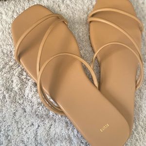 Nude Sandals straps SIZE 7 SUMMER MUST‼️☀️